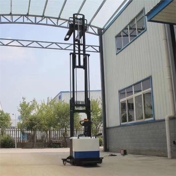 Hydraulic Electric Reach Truck