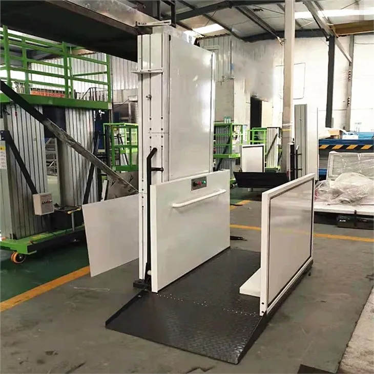 カスタマイズされた車椅子リフト