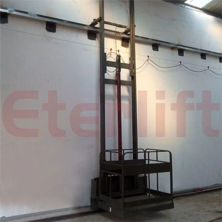 Small Goods Lift For Warehouse