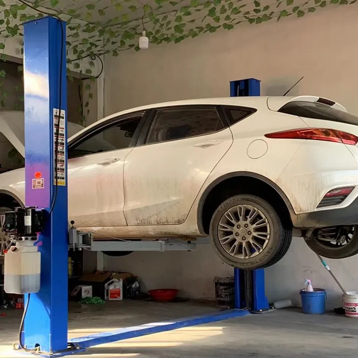 110V カーリフト