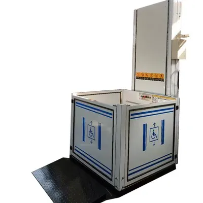 垂直ホームリフト